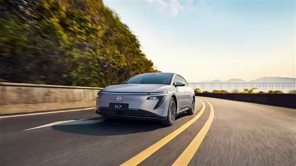 本田可得多学着点!全新东风日产N7第50000台量产下线