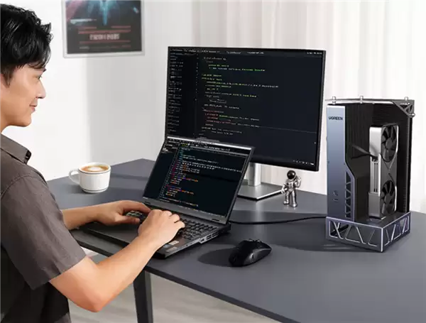 2299元!绿联显卡扩展坞自带OCuLink、USB4双接口