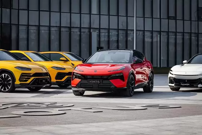 For Me?这台莲花插混SUV是for谁?