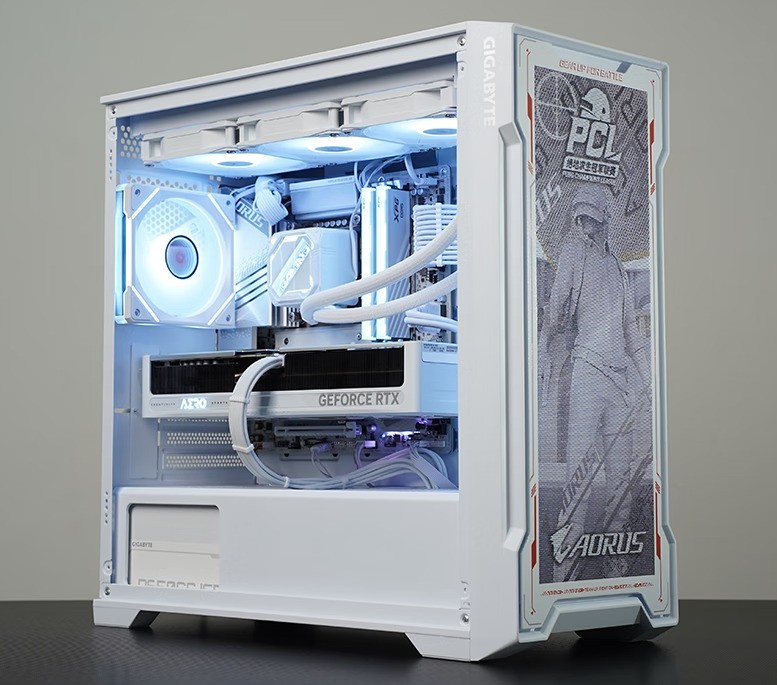 技嘉AORUS助力2025 PCL秋季赛:专业电竞装备护航顶级赛事