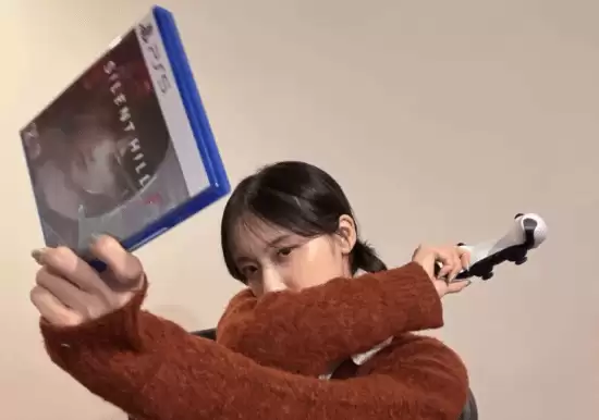 加藤小夏配音寂静岭f走红直播圈