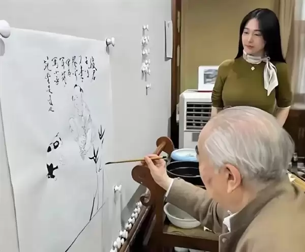 87岁著名画家范曾官宣喜得独子上热搜:妻子是90后 两人年龄相差超50岁