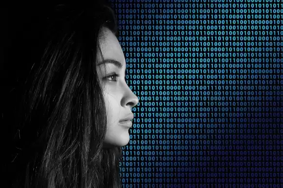 李飞飞谈招聘要求：更看重候选人AI技能 而非大学学位