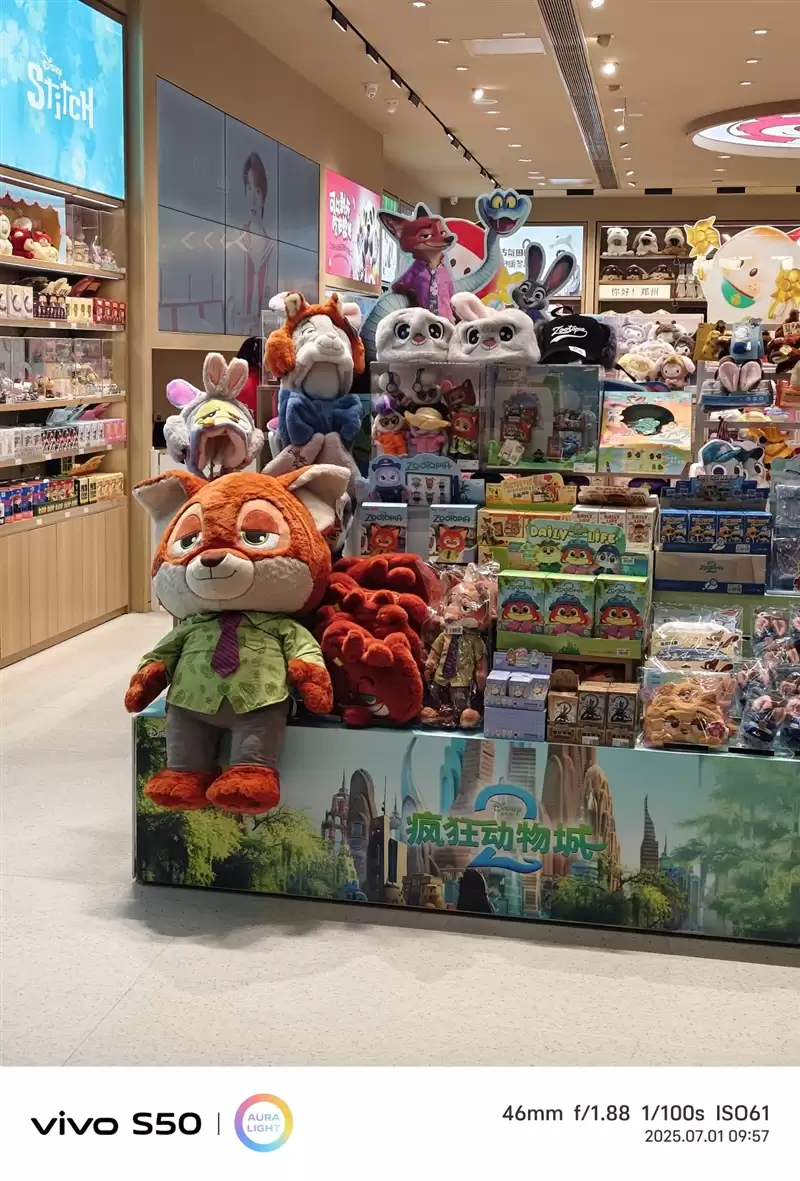 无感握持、出片惊艳！vivo S50首发全面评测：颜值与实力并存的全能旗舰