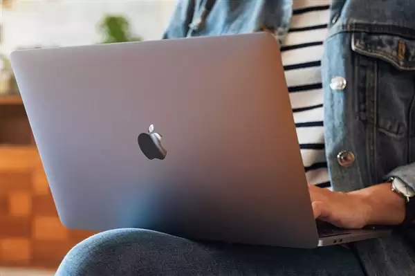 MacBook Pro首次采用OLED：Mini LED时代将终结