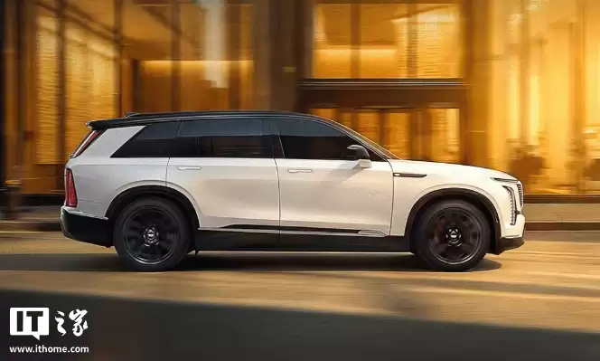 凯迪拉克 VISTIQ 纯电旗舰 SUV 官图公布,搭载 Momenta 智能辅助驾驶