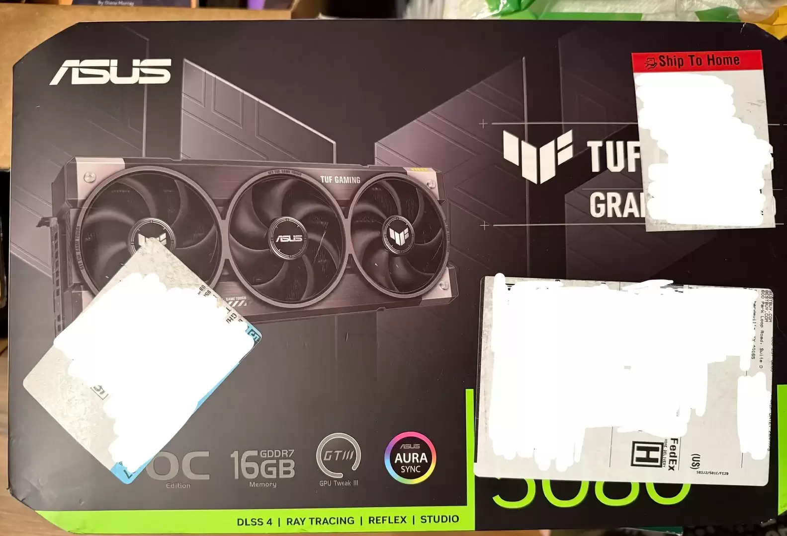 玩家花 1200 美元买 RTX 5080 显卡却收到石头，百思买拒绝退款退货