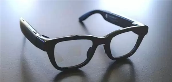 谷歌大会全面革新 XR 领域布局，微软 / 微美全息加速 AR 眼镜协同 XR 垂直场景深耕