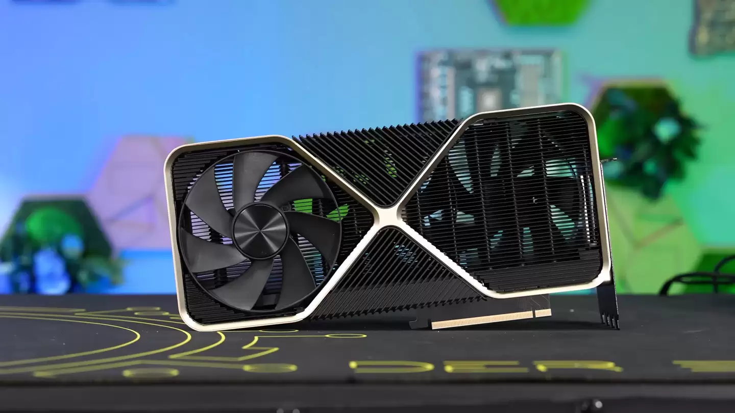 英伟达 TITAN RTX Ada 原型显卡拆解：独特与主板平行 PCB 设计，双 16-Pin 供电