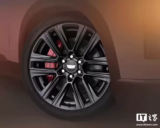 凯迪拉克 VISTIQ 纯电旗舰 SUV 官图公布,搭载 Momenta 智能辅助驾驶