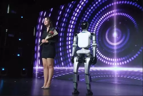 机器人化身家电家居极限测试助手 京东 12 月闪电气新品发布会落幕