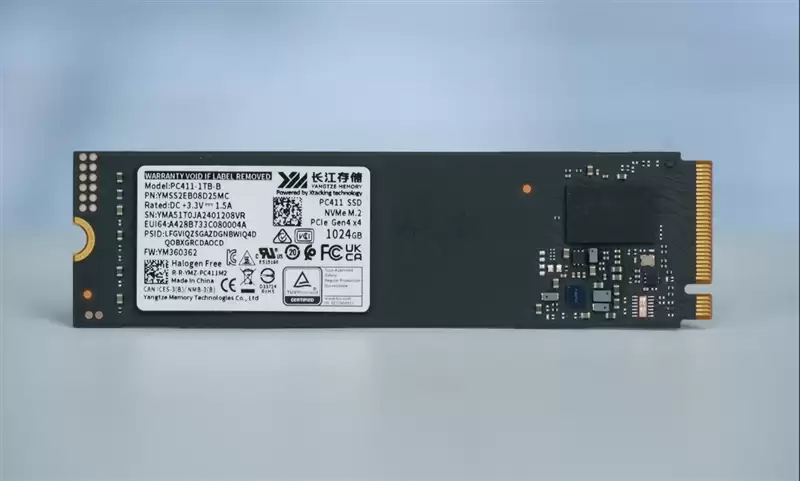 微星 Cubi NUC AI迷你电脑磁盘性能测试：为什么说长江存储PC411是优秀的OEM SSD
