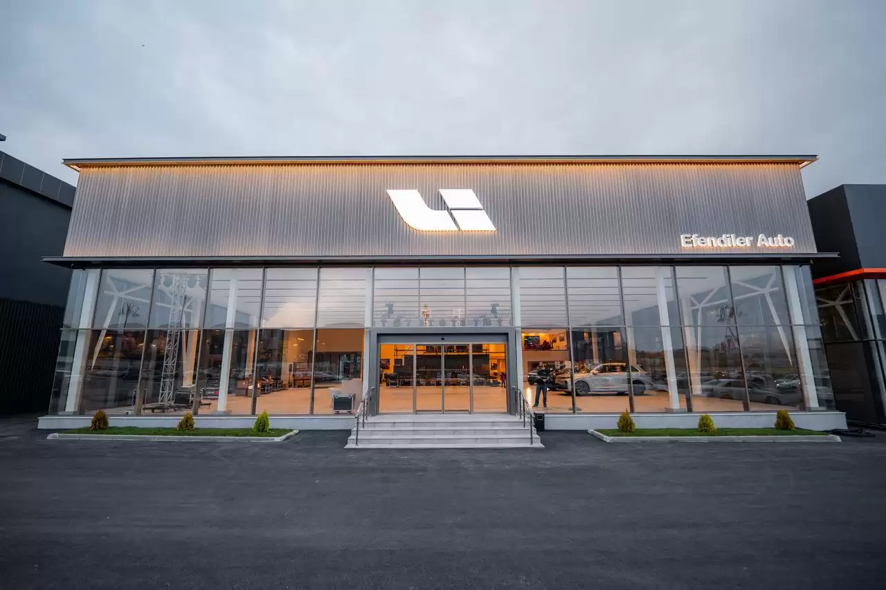 理想汽车进入埃及、哈萨克斯坦、阿塞拜疆市场，L9/7/6 三车同步推出