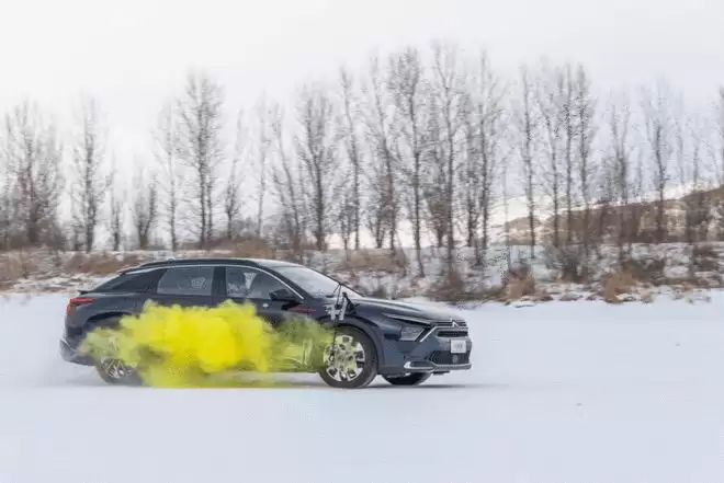 极寒驾控安全验证结果出炉 凡尔赛C5X与标致508L双双过关