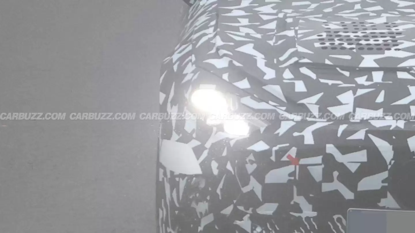 梅赛德斯-奔驰AMG GT纯电原型车纽北极寒测试