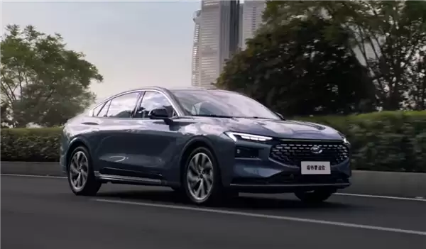 蒙迪欧车机卡顿遭集体投诉 老车主不满福特回应:不建议强行升级