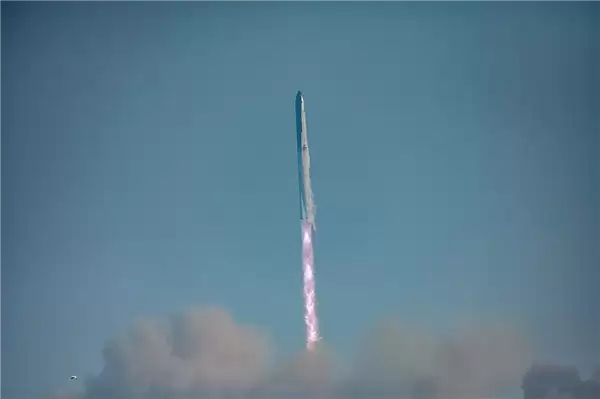 SpaceX启动IPO静默期，拟募集资金超300亿美元冲击史上最大规模上市