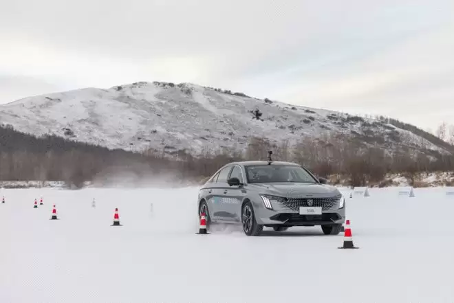 极寒驾控安全验证结果出炉 凡尔赛C5X与标致508L双双过关