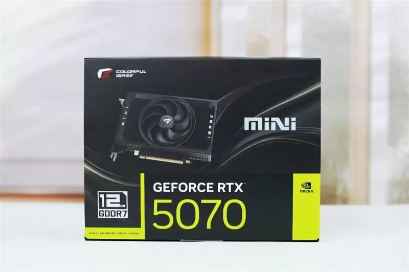 第一款高性能迷你显卡!七彩虹iGame RTX 5070 Mini OC 12GB评测:烤机一小时不到75度