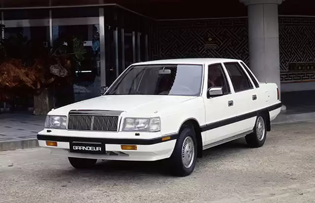 将复古风贯彻到底,现代下一代索纳塔被曝将致敬80年代初代车型