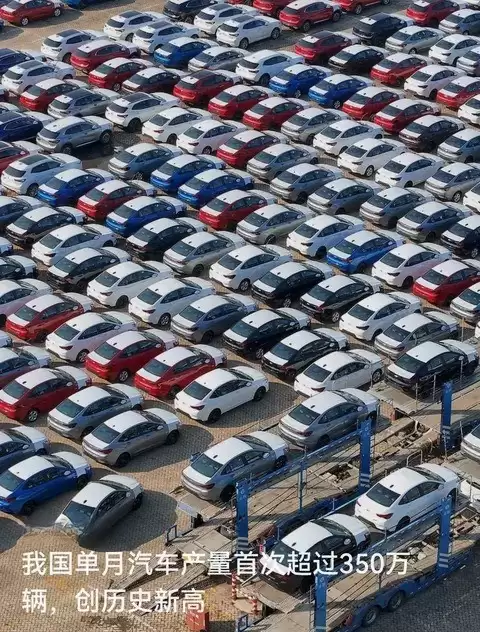 中国汽车产量首破350万 新能源引领高质量发展