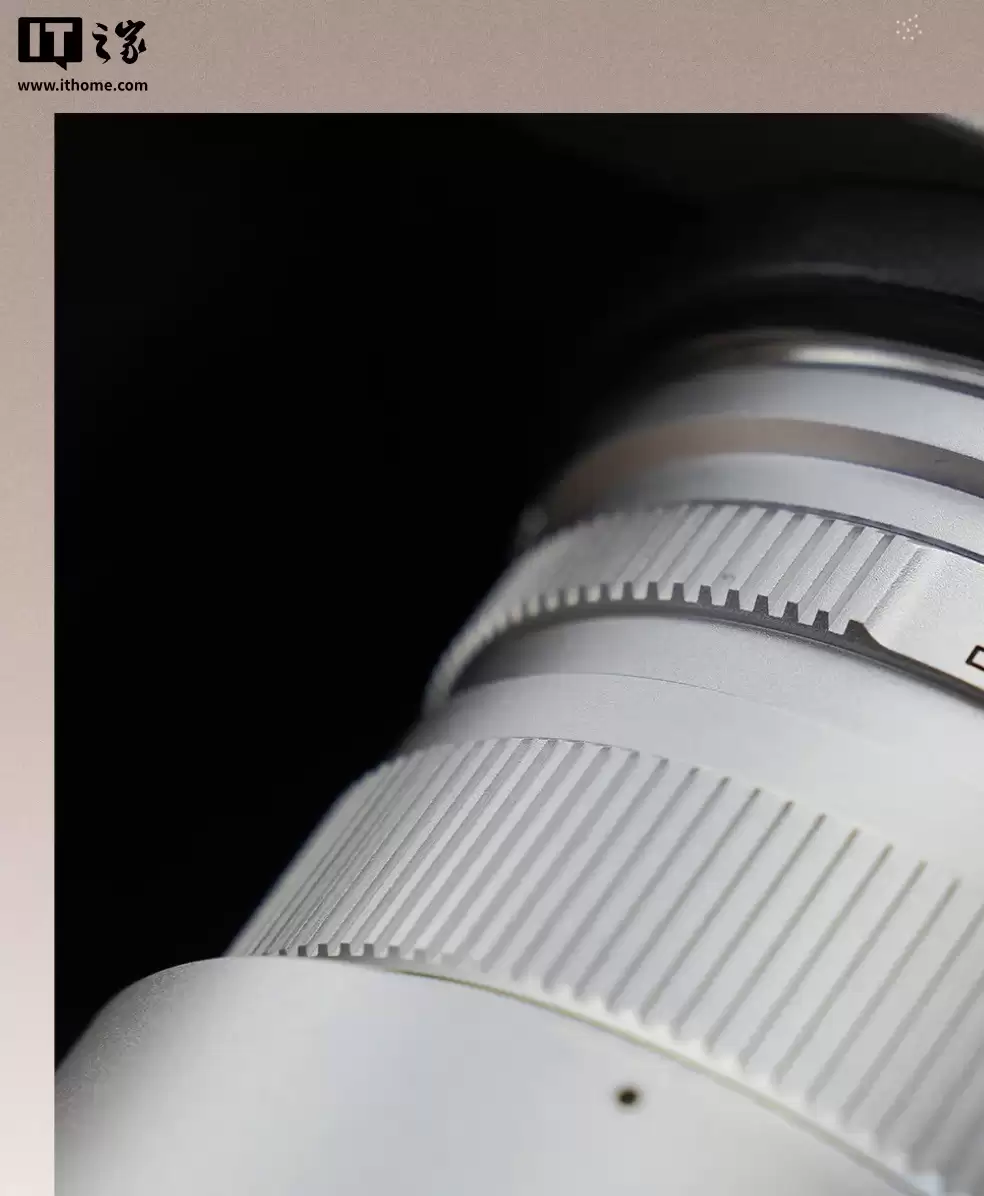 铭匠 AF 40mm F2 相机镜头新增银色版本上市:可选 E/Z/L 卡口,925 元