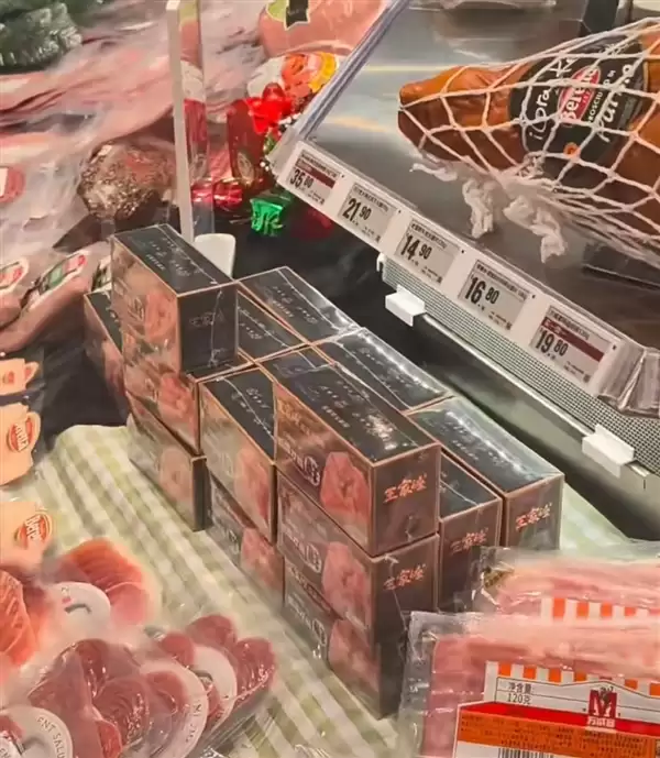 多年网购终于面基！美团“小象超市”线下首店开业被挤爆