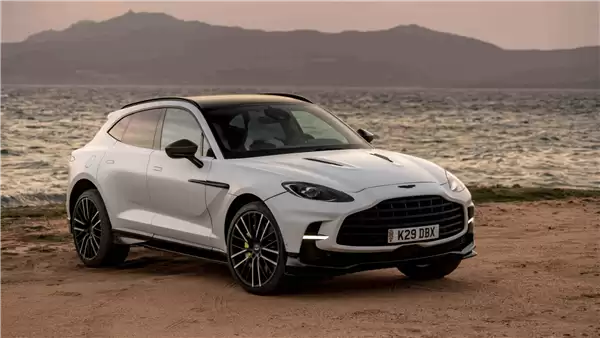 国内进口豪华车价格集体跳水！六五折买阿斯顿·马丁 保时捷打7折