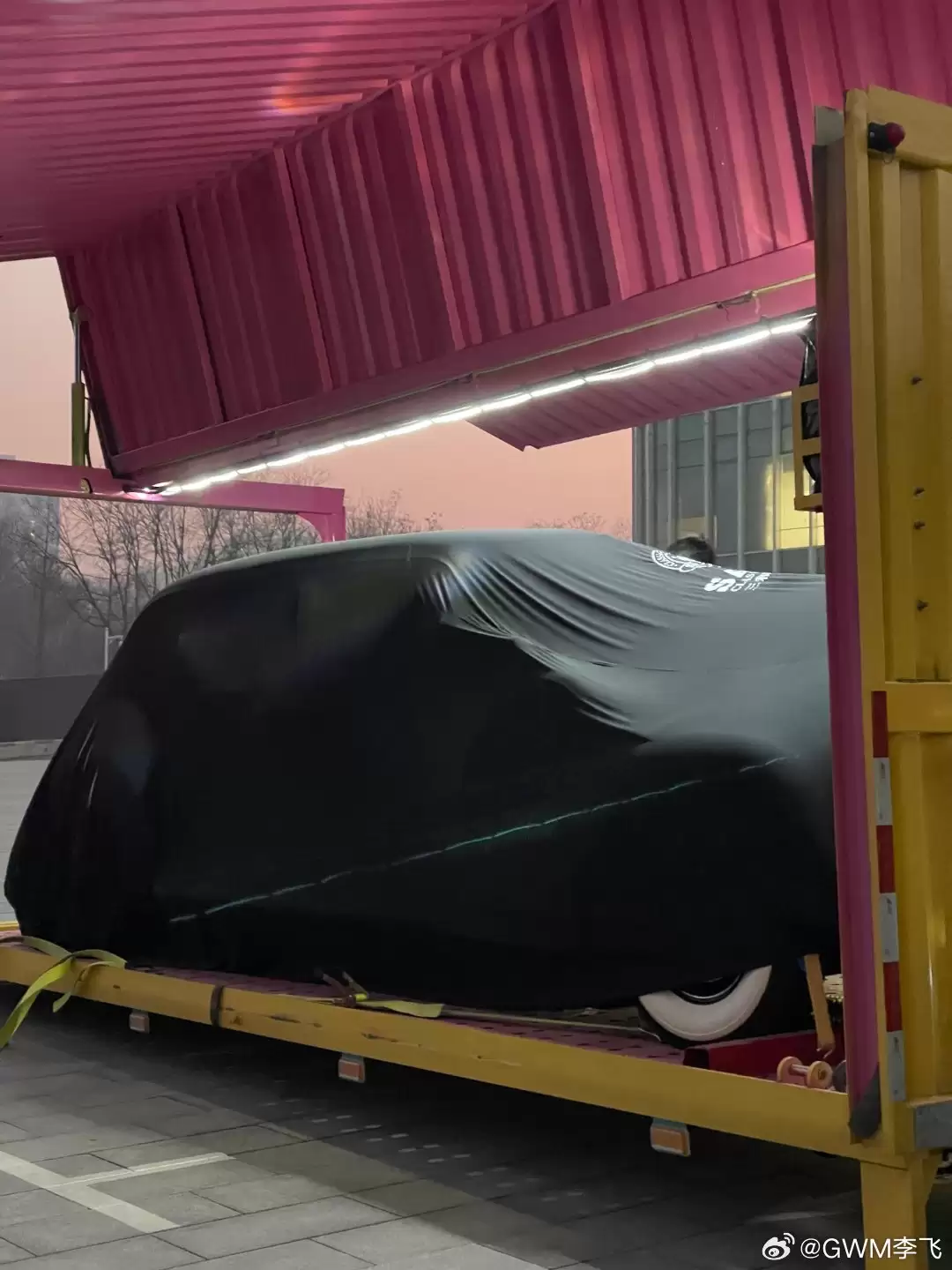 长城汽车官方预热新品牌,首款外形还原经典老爷车设计