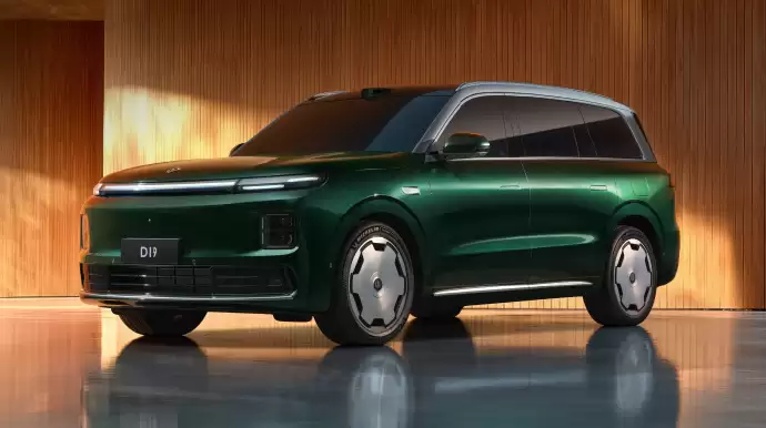 零跑D19内饰细节公开:4处静奢壁灯、3种智能定制香氛