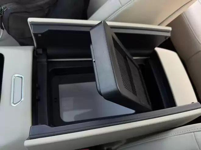 这款方盒子把“大床房”玩明白了 福特智趣烈马售22.98万起