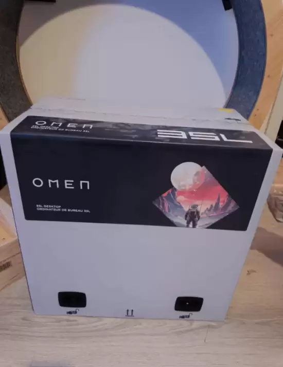 标价乌龙!男子180美元购得万元游戏主机