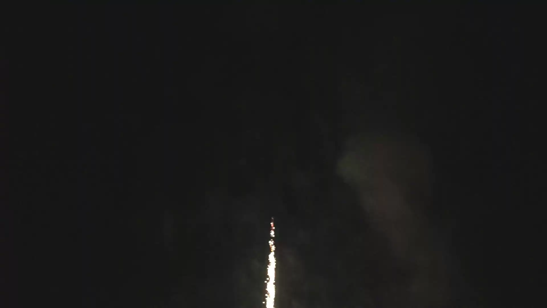 小米 17 Ultra 手机拍照 / 视频样片公布：徕卡 1 英寸主摄 + LOFIC 超高动态技术加持，号称“夜色传神”