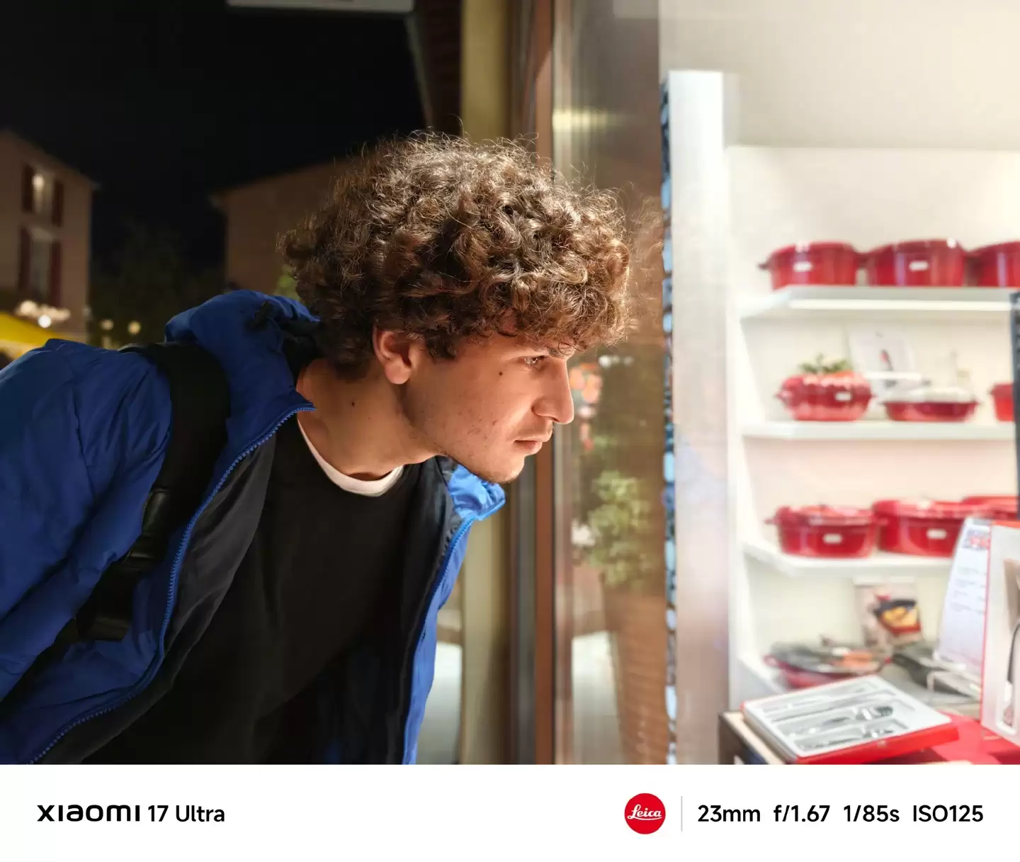 小米 17 Ultra 手机拍照 / 视频样片公布：徕卡 1 英寸主摄 + LOFIC 超高动态技术加持，号称“夜色传神”