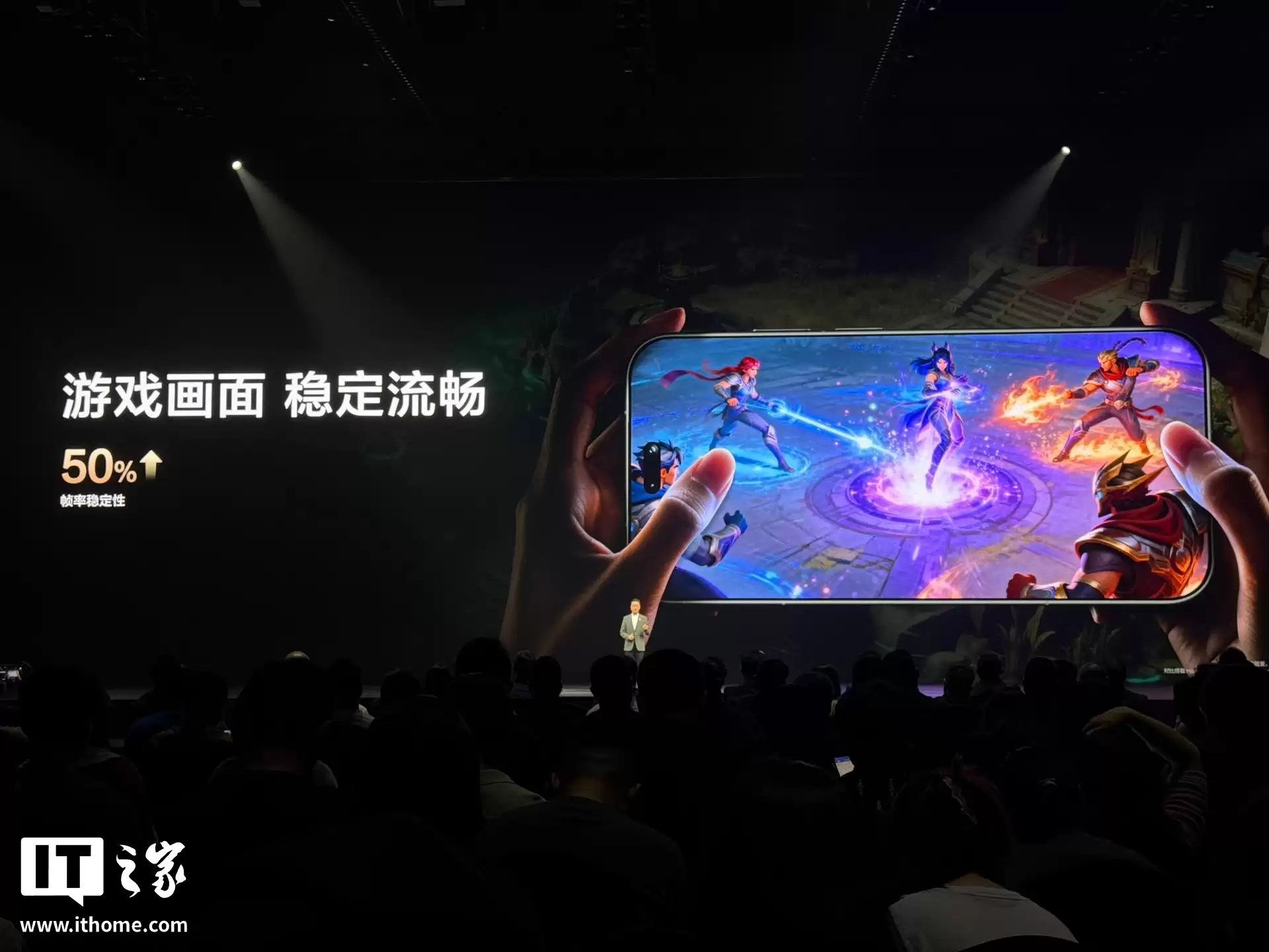 华为 nova 15 Ultra 手机搭载麒麟 9010S 处理器，整机性能提升 18%