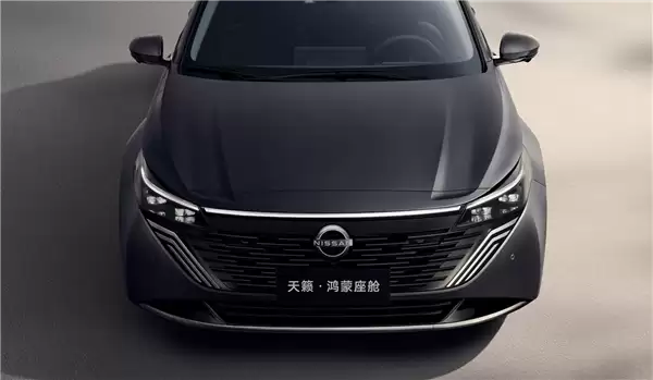 燃油车全球首搭鸿蒙座舱版 日产天籁上市30天订单过万