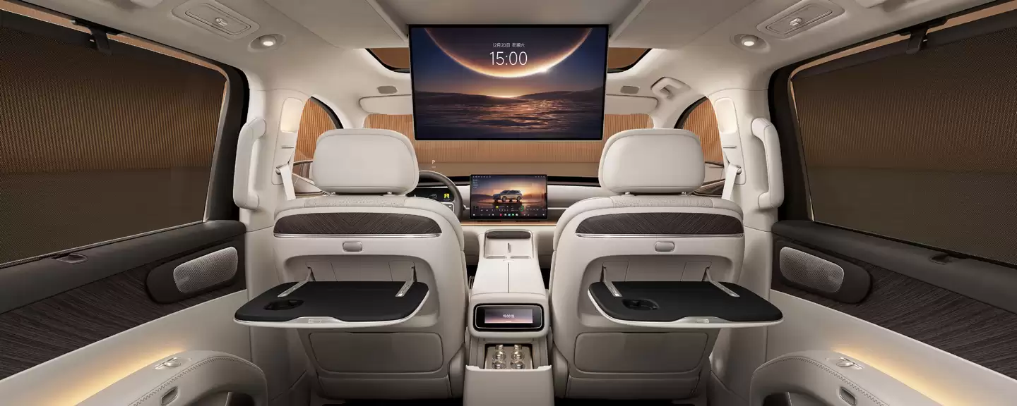 零跑旗舰 SUV 新车 D19 座舱公布:灵感号称源自“百年工艺”