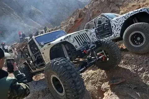 虎克之路：极限越野挑战贺兰山险境