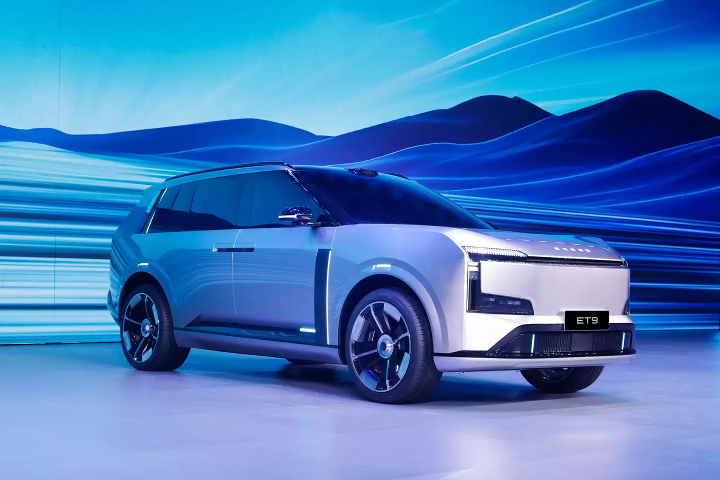 奇瑞星途 ES8、ES7 GT、ET8、ET9 首秀：全新大型对开门 SUV 及旅行车