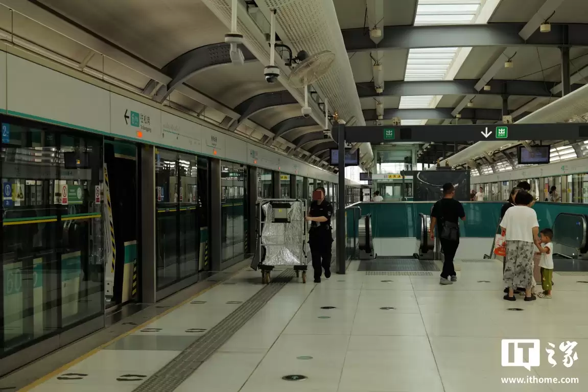 深圳地铁 2025 年客流量突破 31 亿人次,提前 19 天超越去年全年纪录