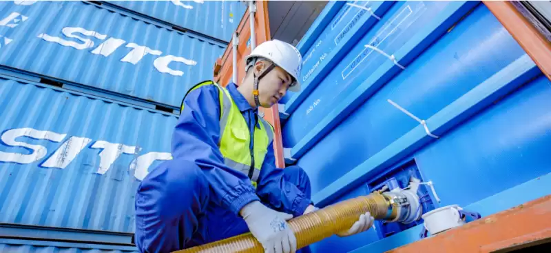 从青岛到全球：全球客户首选青岛朗夫科技集装箱液袋