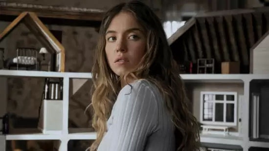 求求你穿多点!好莱坞女星悉德尼妹穿衣被亲友劝谏