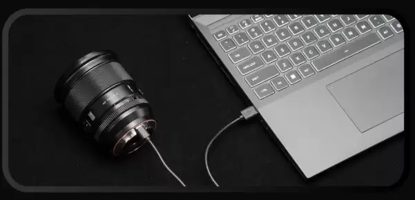 唯卓仕为AF 24mm f/1.8、35mm f/1.2 LAB等索尼E/FE卡口镜头更新固件,改进Alpha 7 V相机兼容性