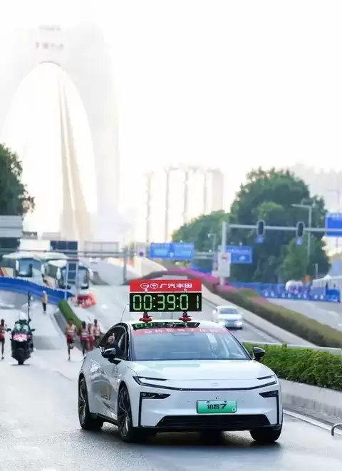 广汽丰田铂智7首秀广马,科技领航电动新征程