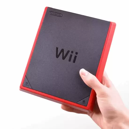 低价简化主机因配置缩水遭市场淘汰