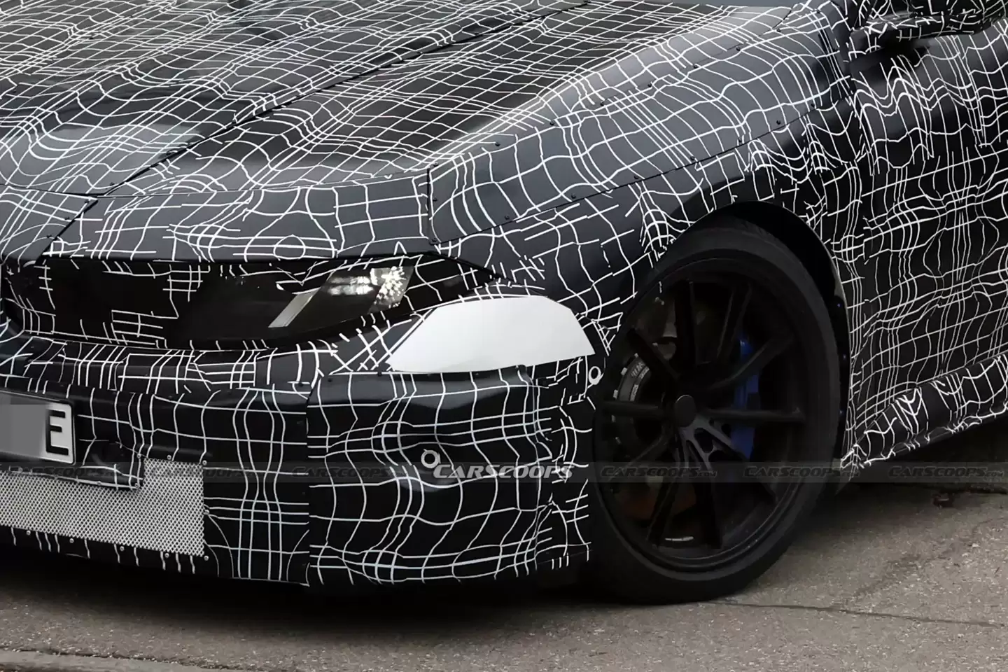 宝马纯电 M3 路测图曝光：预估 700 马力、四电机驱动