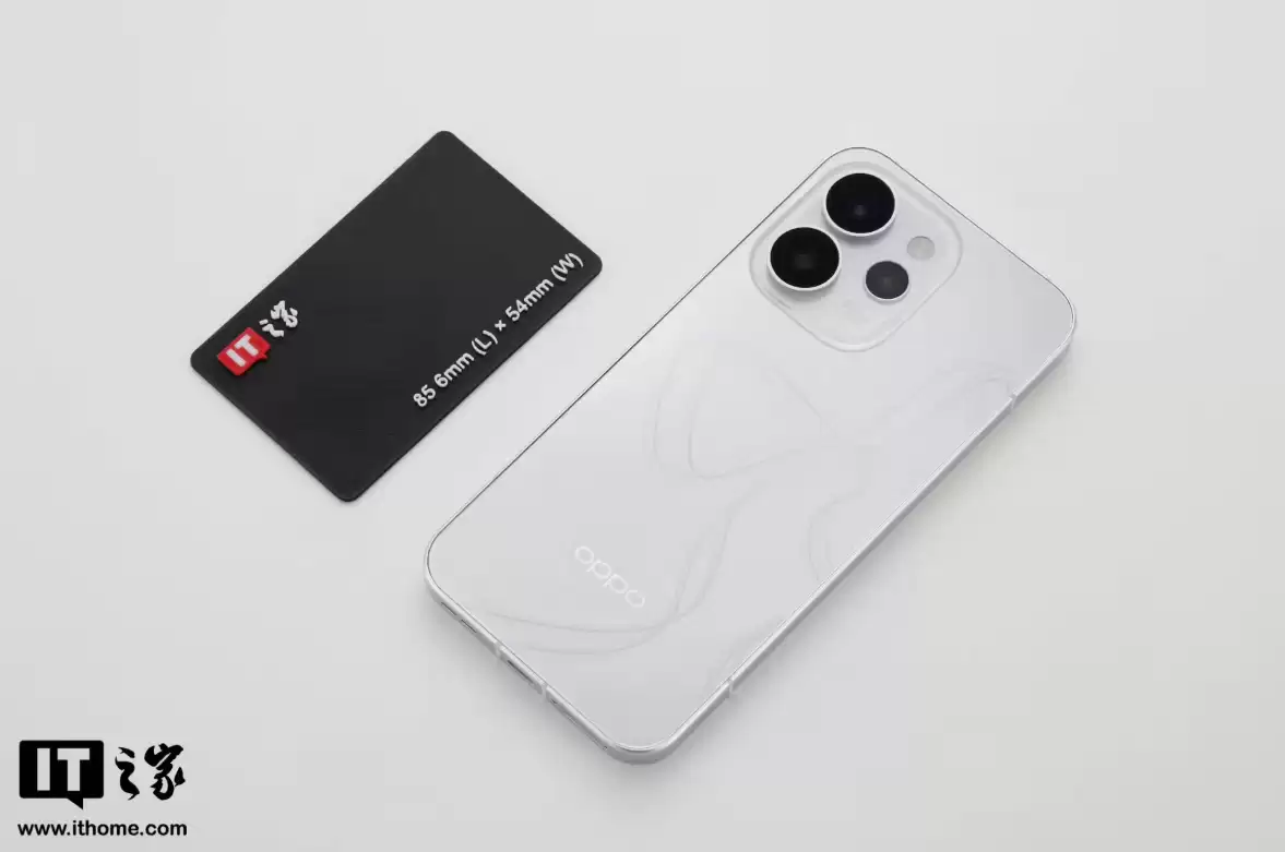 OPPO Reno15 新配色「星星粉」月底上市：行业首发星闪光栅工艺，2999 元起