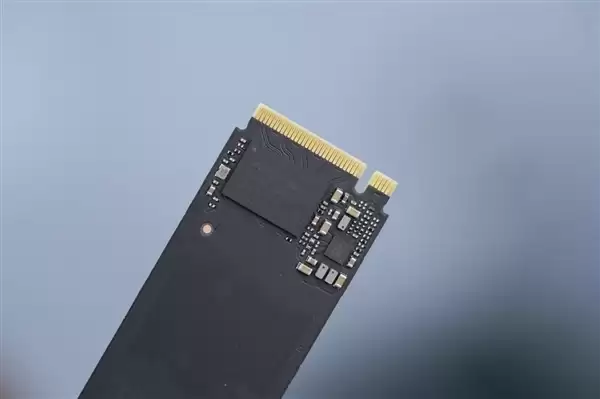 Windows 11启用原生NVMe SSD支持：性能两位数提升！