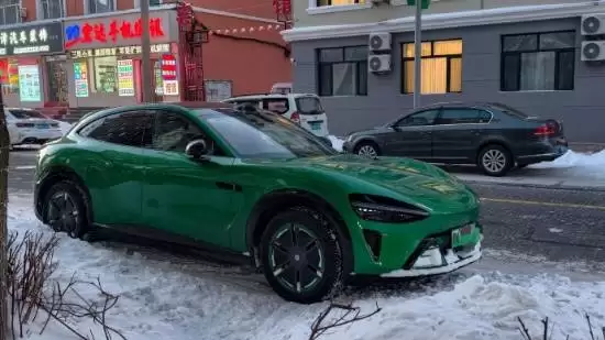 小米YU7寒冬实测续航领先，东北用户热议电动出行新选择