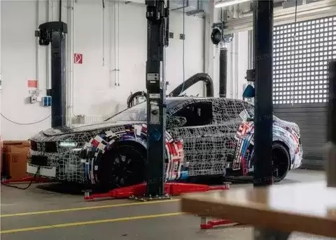 全新一代宝马M3谍照曝光 2028年量产将搭48伏轻混